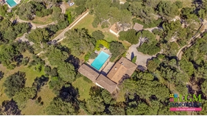 villa à la vente -   13840  ROGNES, surface 250 m2 vente villa - UBI468082844